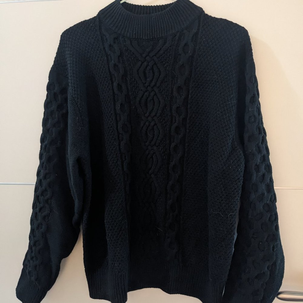 Black Urban Outfitters Sweater